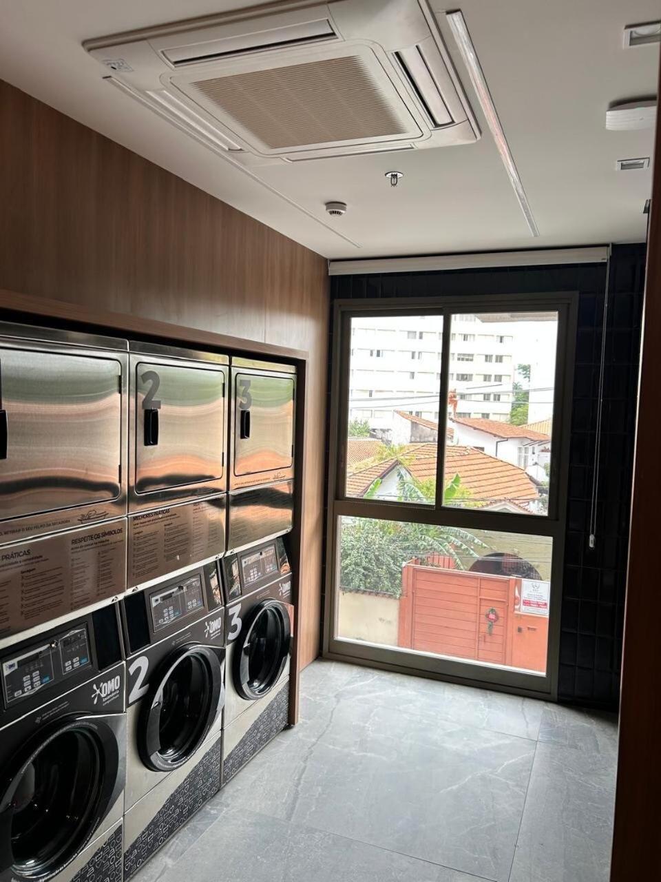 Lindo Studio Atmosfera 360 Novo Proximo Ao Metro E Consulado São Paulo Luaran gambar